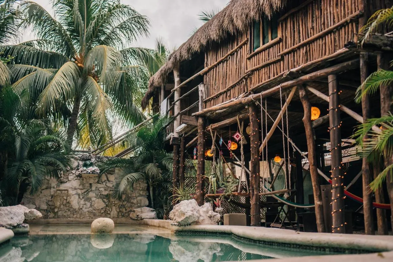 Lobo Inn Tulum Nocleg ze śniadaniem